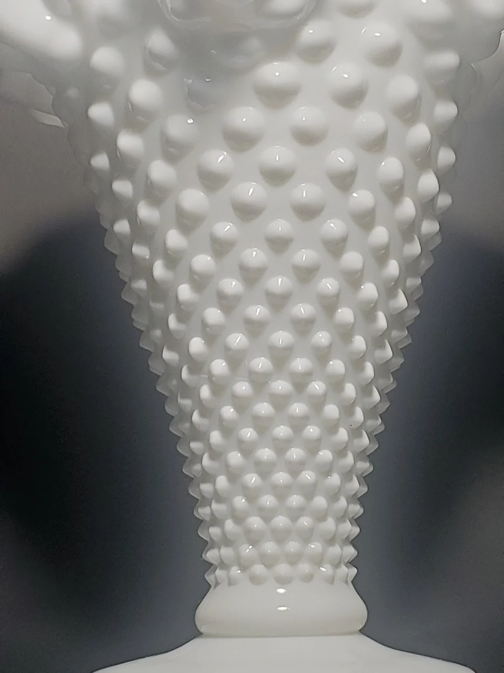 FENTON - Vintage Large Hobnail Milk Glass Trumpet Vase with Crimped Ruffled Rim